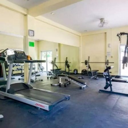 Chateau Elysee A3 Near Airport Wifi Kitchen Paranaque City 外观 照片